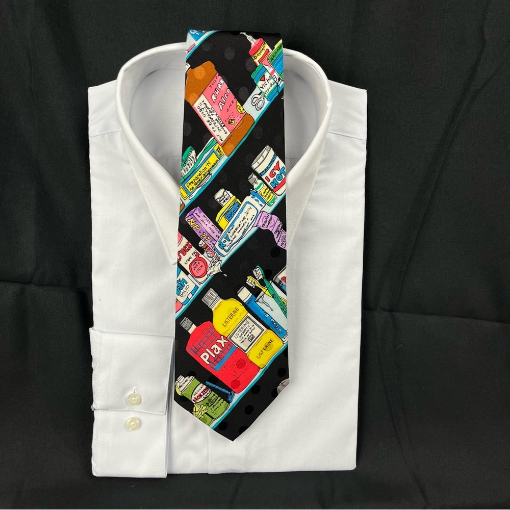 Vintage 1990 Nicole Miller Medicine Cabinet tie